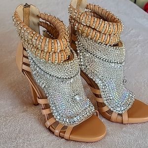 Nude high heels 8 with crystals